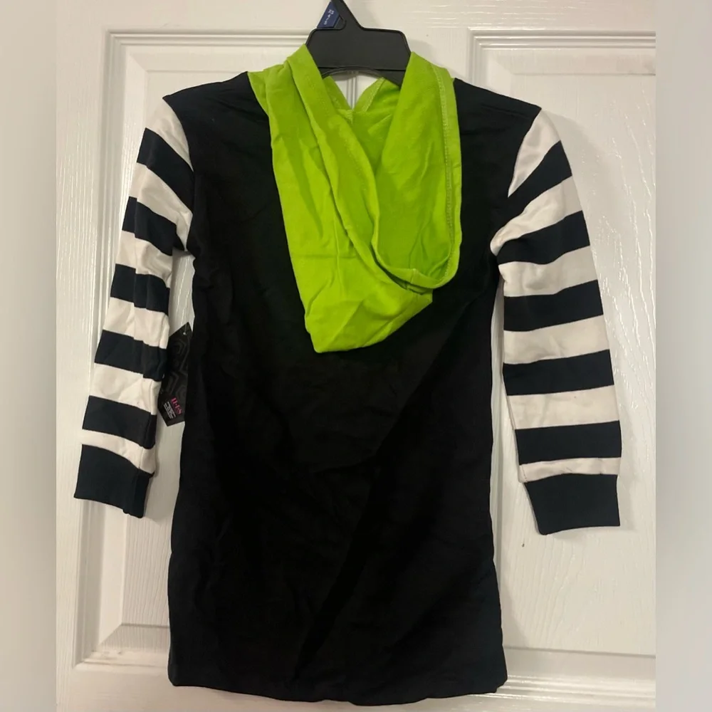 🖤💚 Beetlejuice Hooded Sweater Dress Girls XS (4/5) NWT Striped‎ Sleeves
